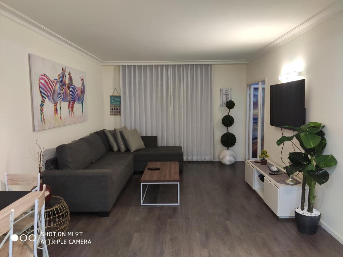 Almogim- Almog Building Haifa Luaran gambar