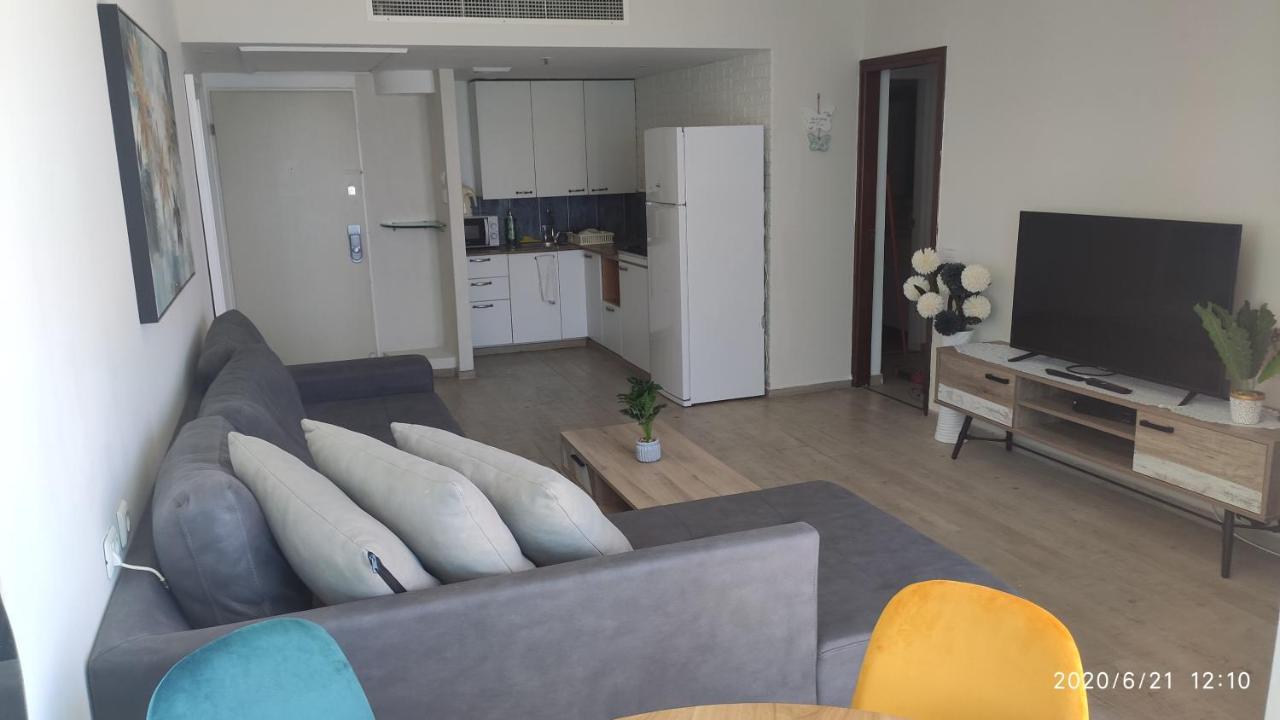 Almogim- Almog Building Haifa Luaran gambar
