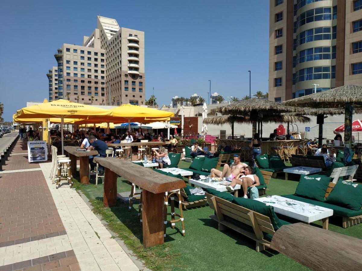 Almogim- Almog Building Haifa Luaran gambar