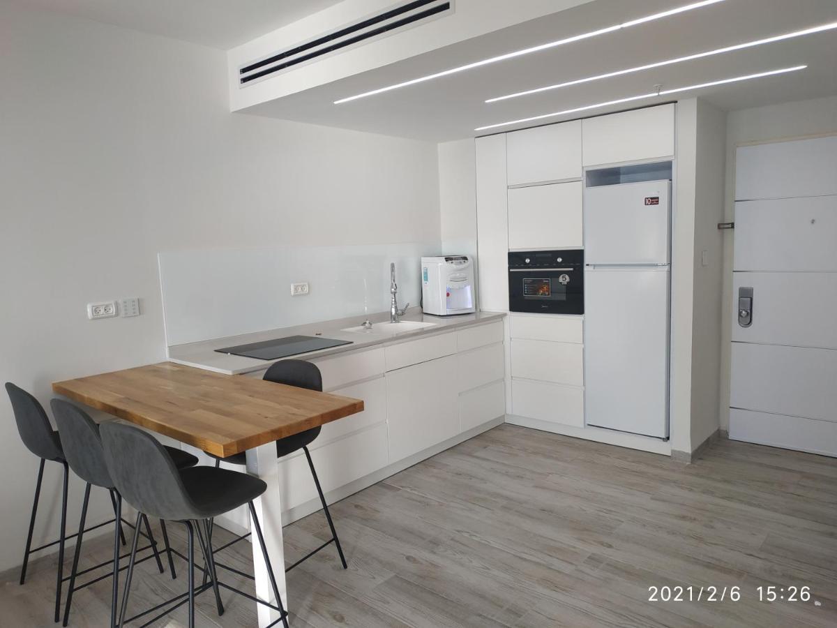 Almogim- Almog Building Haifa Luaran gambar