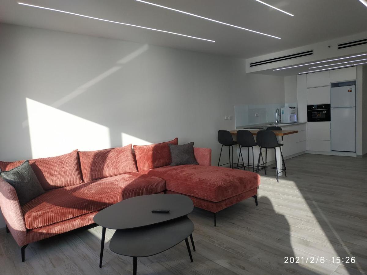 Almogim- Almog Building Haifa Luaran gambar